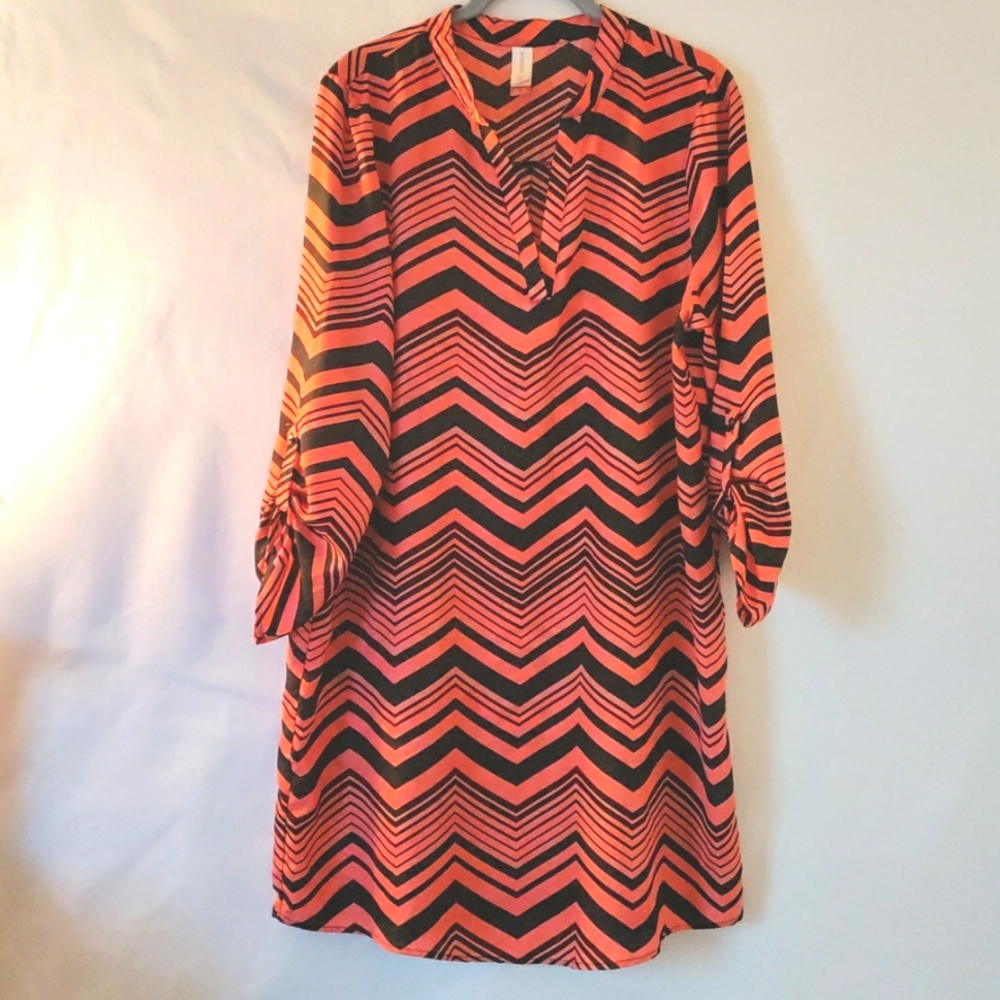 No Boundaries Junior's size XL OR XG 15-17, women, please read measurements